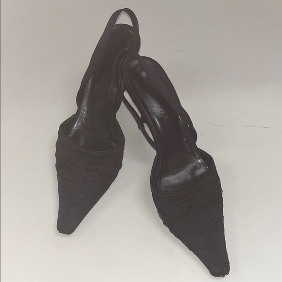 La Perla women’s size 38 Elegant Black sling back Heels / preowned/ vintage look - Picture 1 of 12